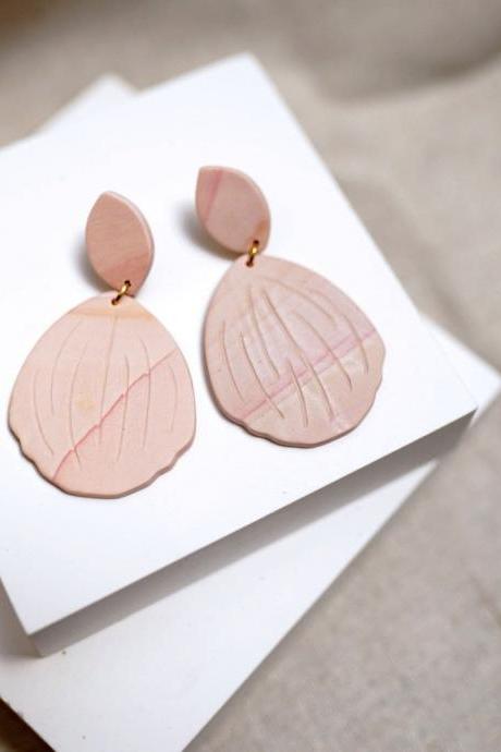 Clay Earrings Pastel Pink Seashell Beach Holiday Art Deco Jewelry